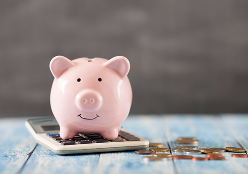 6 Tips to Help Students Save Money